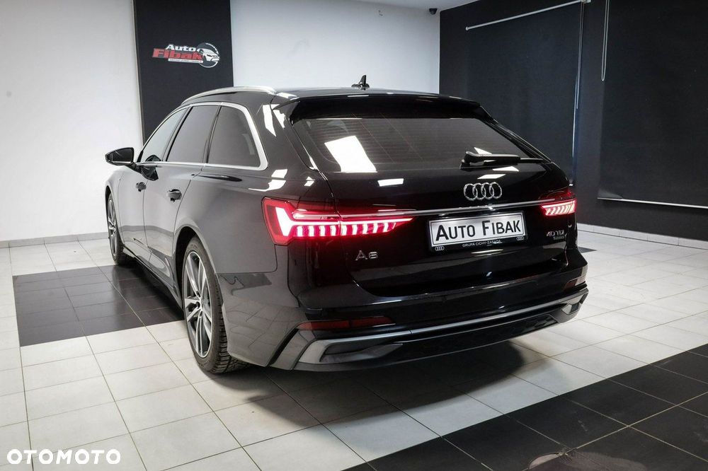 Audi A6 Avant - 13