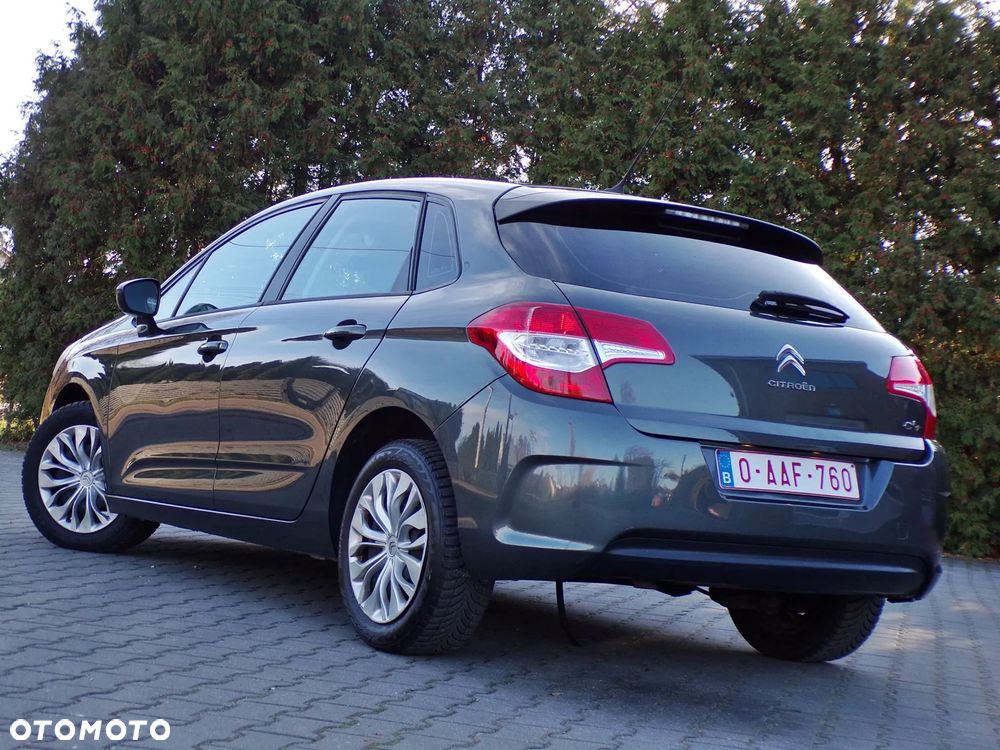Citroën C4 HDi 90 Attraction - 2