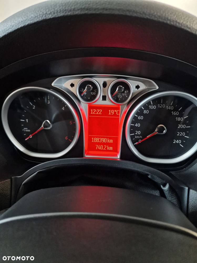 Ford Kuga 2.0 TDCi Titanium - 12