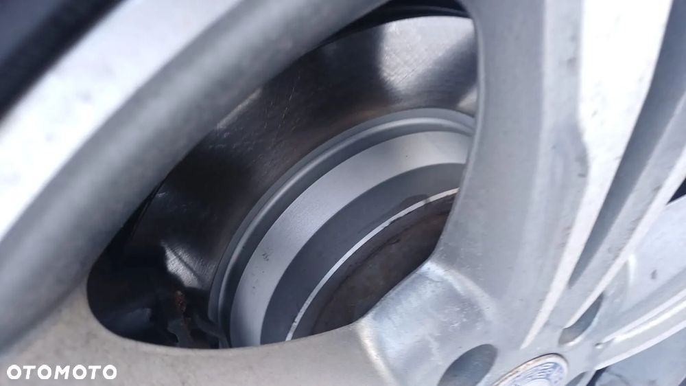 Mercedes-Benz Klasa E 300 4Matic 7G-TRONIC Avantgarde - 26