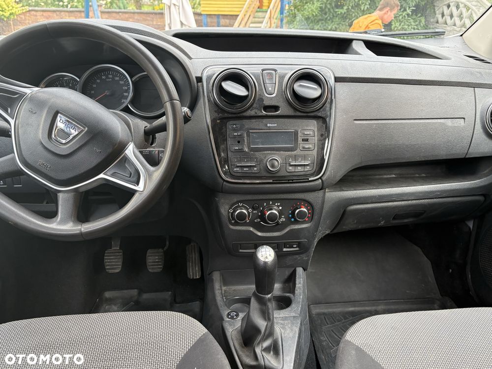 Dacia Dokker - 5