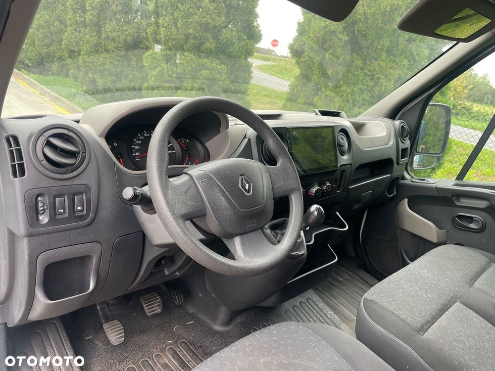 Renault Master III - 9
