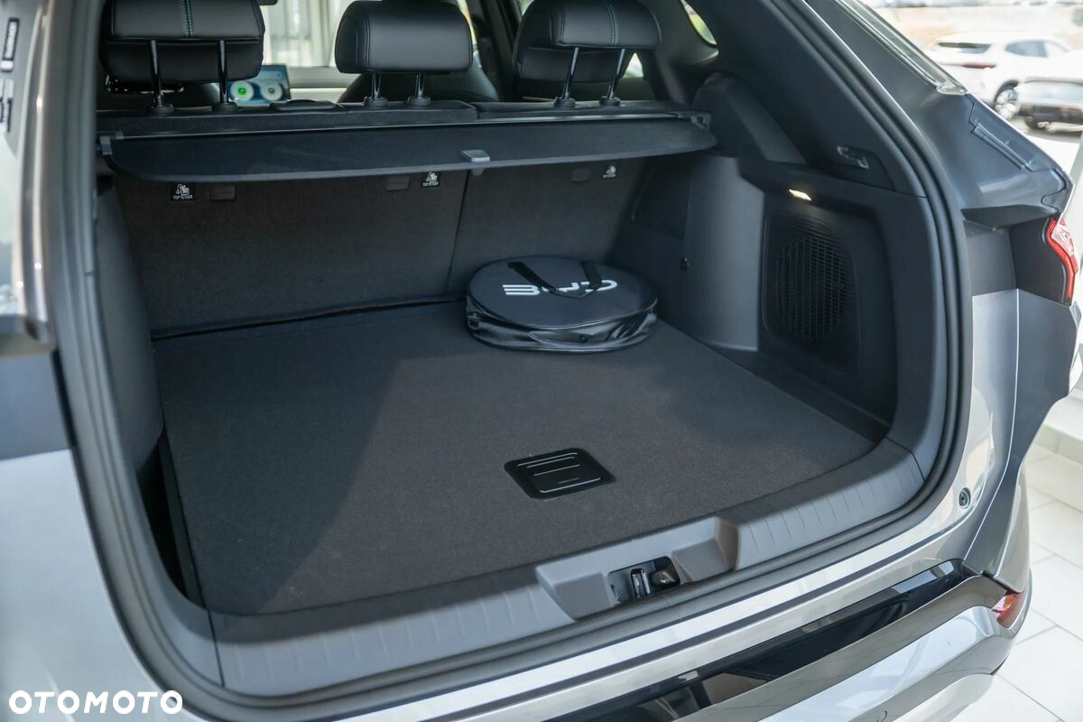 BYD Seal U - 9