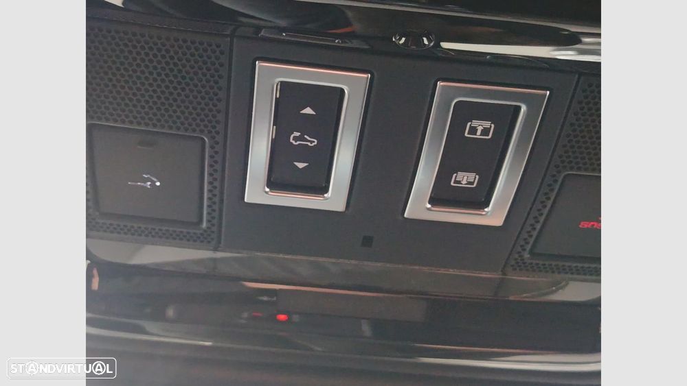 Land Rover Range Rover Velar 2.0 P400e AWD S - 17