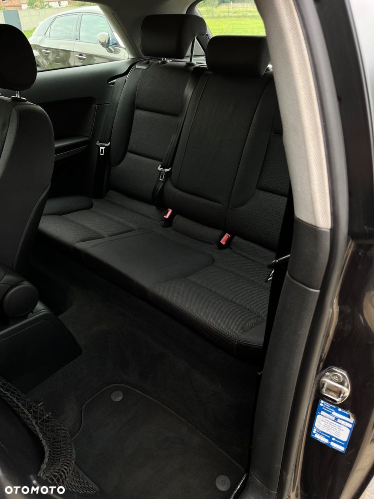 Audi A3 3-drzwiowe 2.0 FSI Attraction - 15