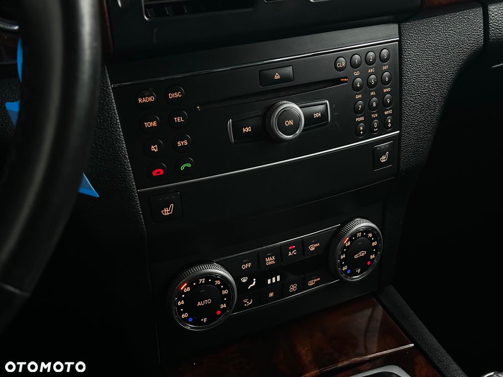 Mercedes-Benz GLK 350 4Matic 7G-TRONIC - 24