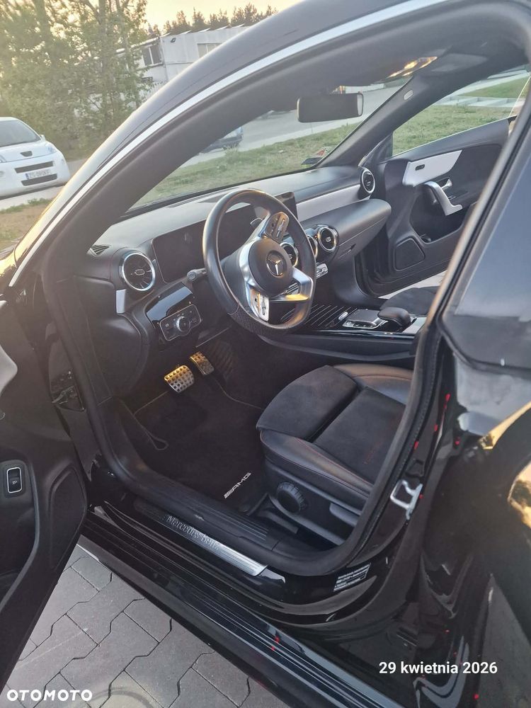 Mercedes-Benz CLA 200 AMG Line 7G-DCT - 13