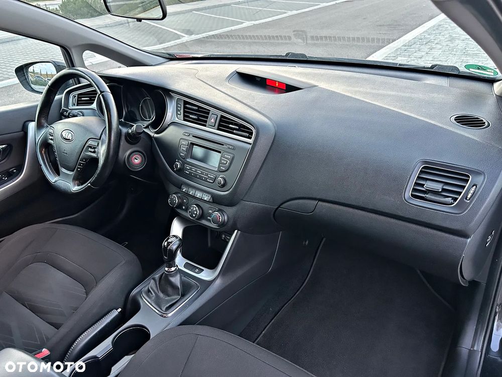 Kia Ceed 1.4 L Business Line - 19