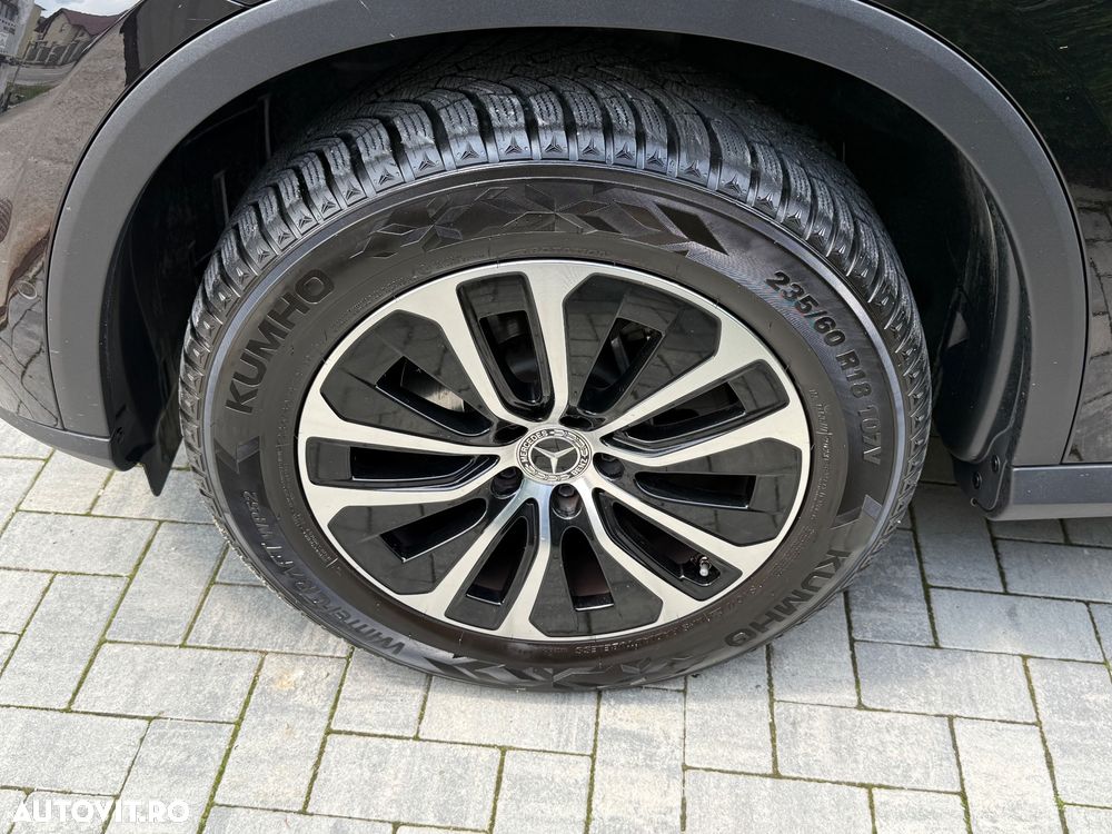 Mercedes-Benz GLC 200 4Matic 9G-TRONIC Avantgarde Advanced - 27