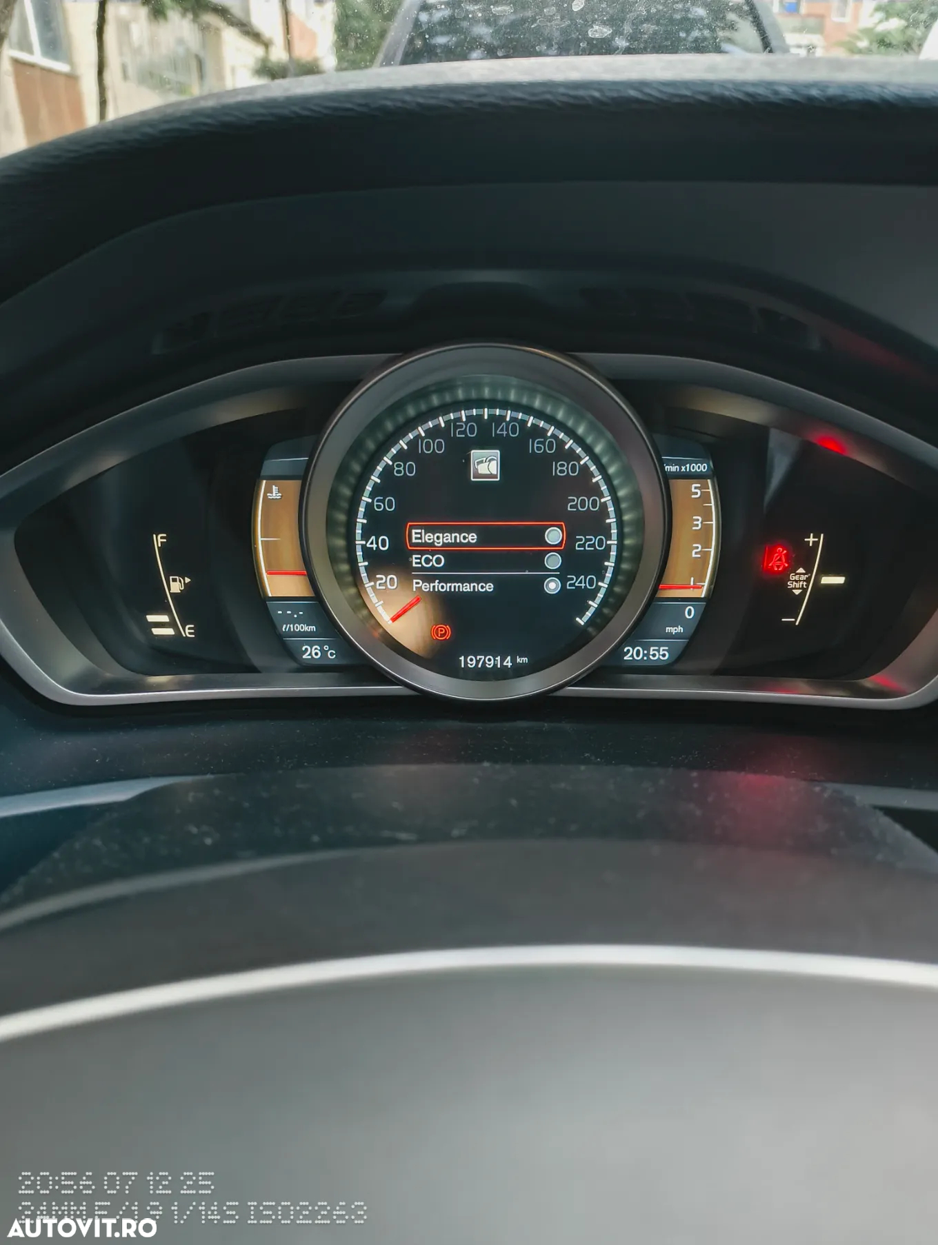 Volvo V40 D3 Momentum - 7
