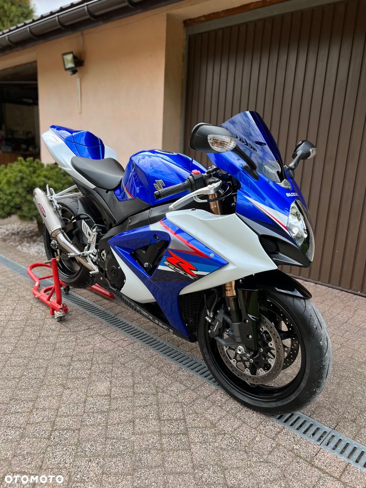 Suzuki GSX-R - 19