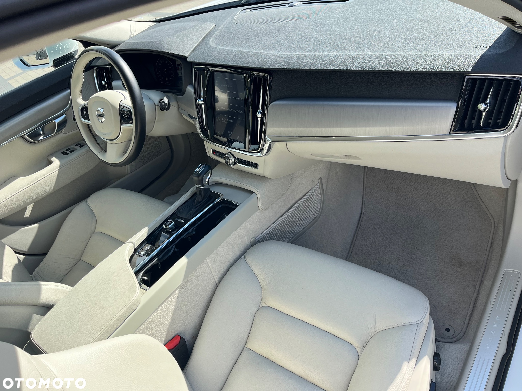 Volvo V90 D3 Geartronic Momentum - 17