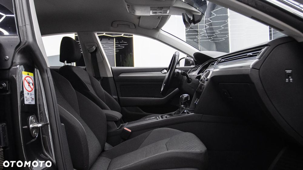 Volkswagen Arteon 2.0 TDI SCR Essence DSG - 18