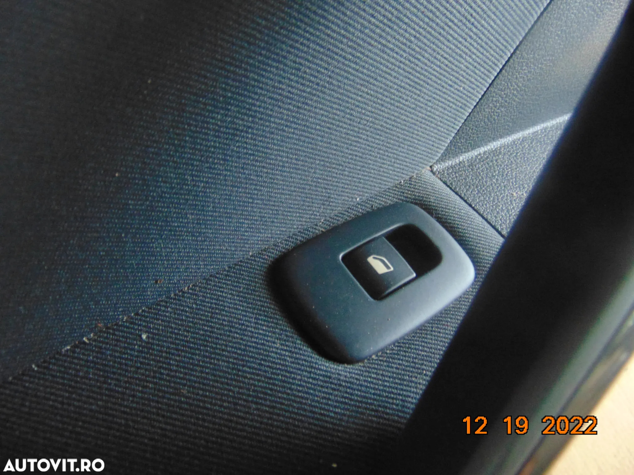 Butoane geamuri Peugeot 508 an 2010-2018 comenzi geamuri electrice stanga dreapta fata spate dezmem - 2