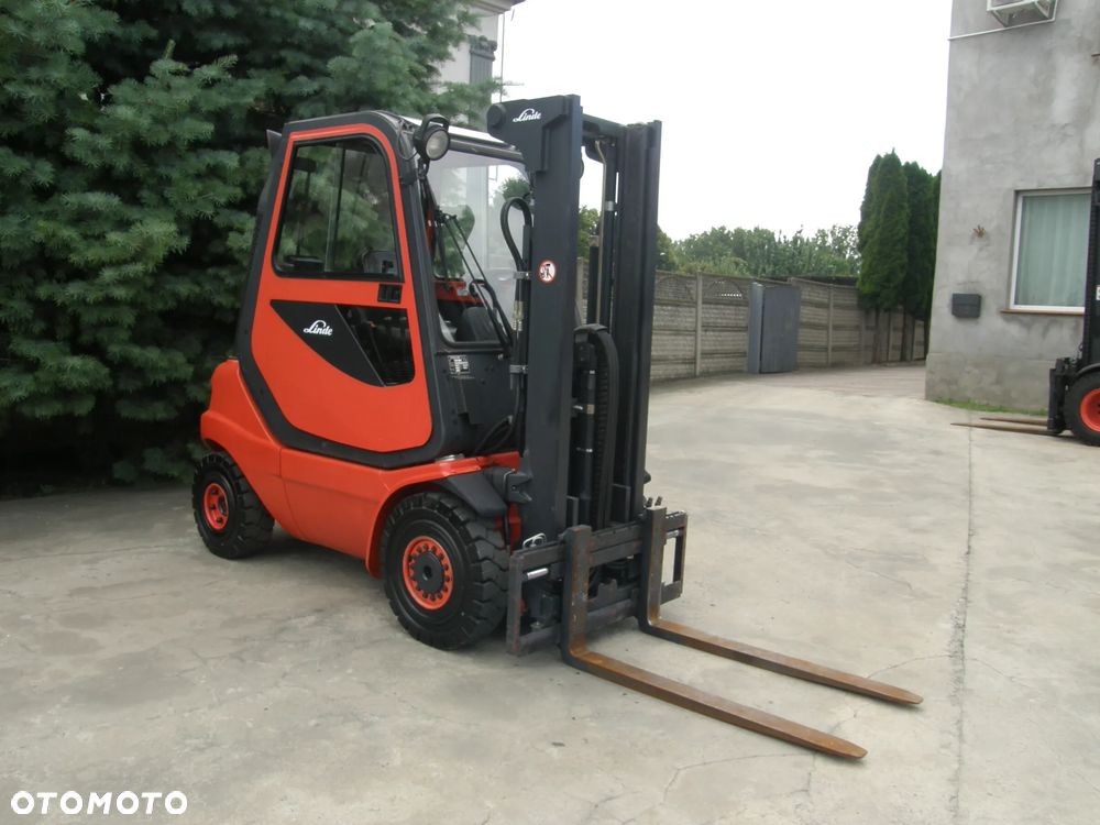 Linde H25T-03 2002rok wolny skok przesuw sprowadzony - 21