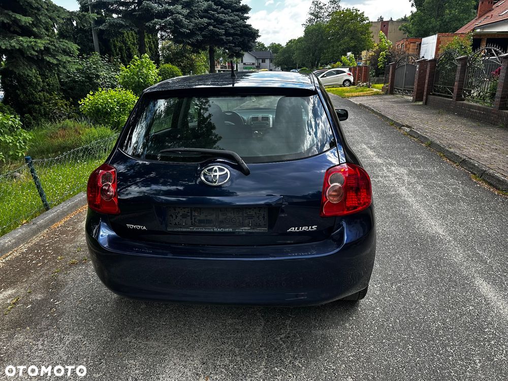 Toyota Auris 1.4 VVT-i Sol - 9