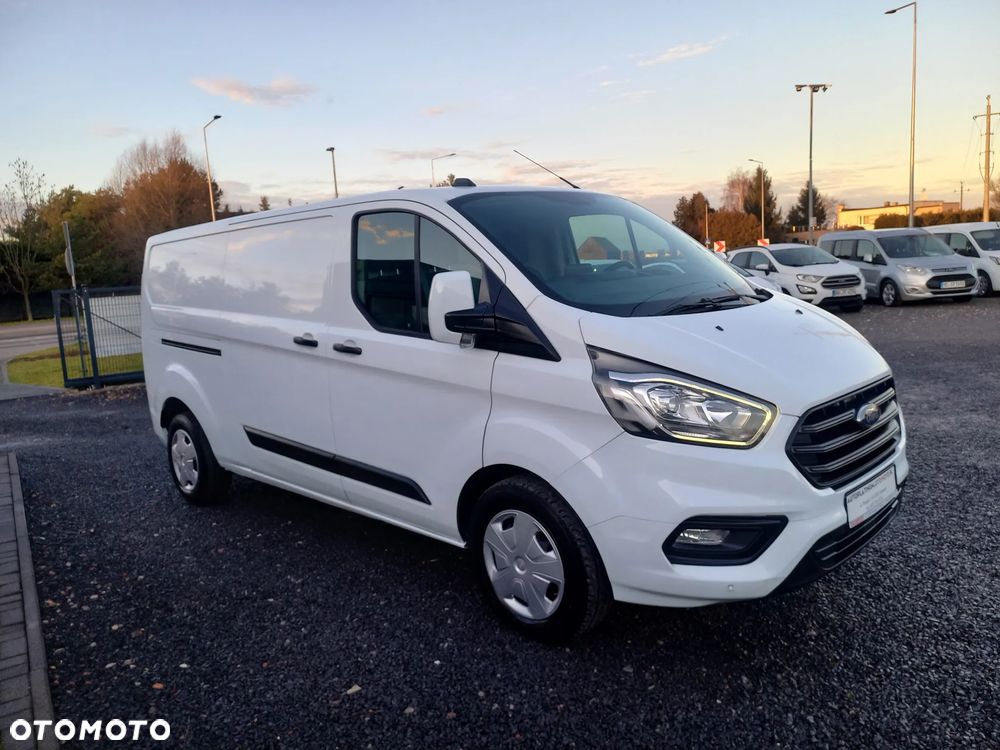 Ford Transit Custom - 13