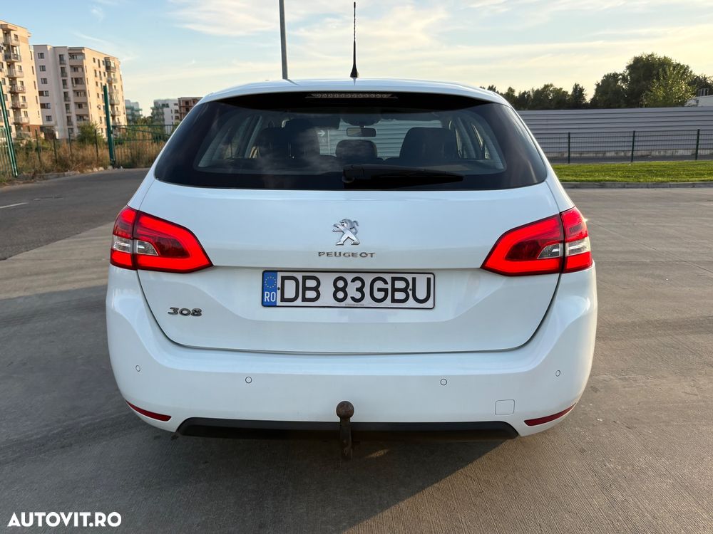 Peugeot 308 - 16