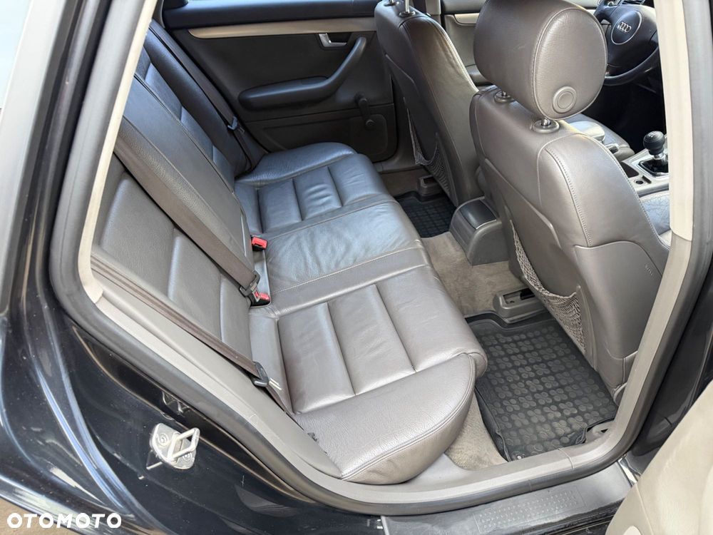 Audi A4 Avant - 5