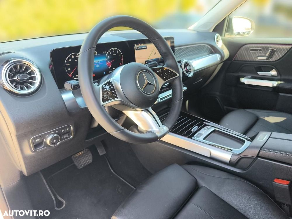 Mercedes-Benz GLB - 10