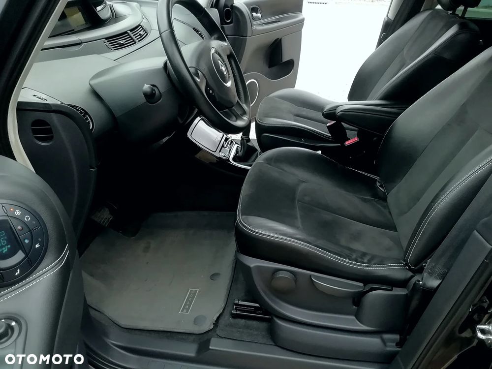 Renault Grand Espace 2.0 dCi Alcantara - 11