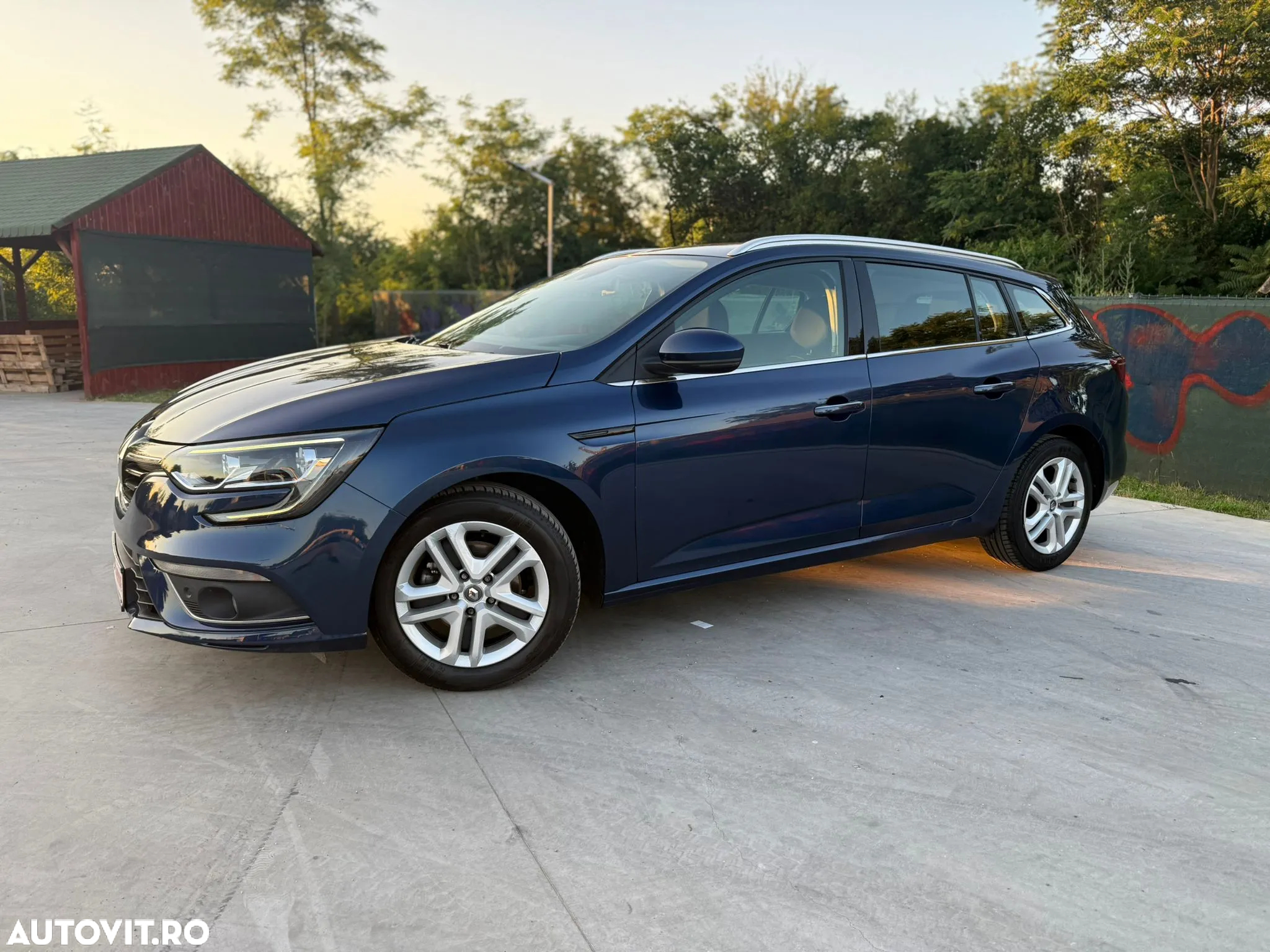 Renault Megane ENERGY dCi 110 BUSINESS - 6