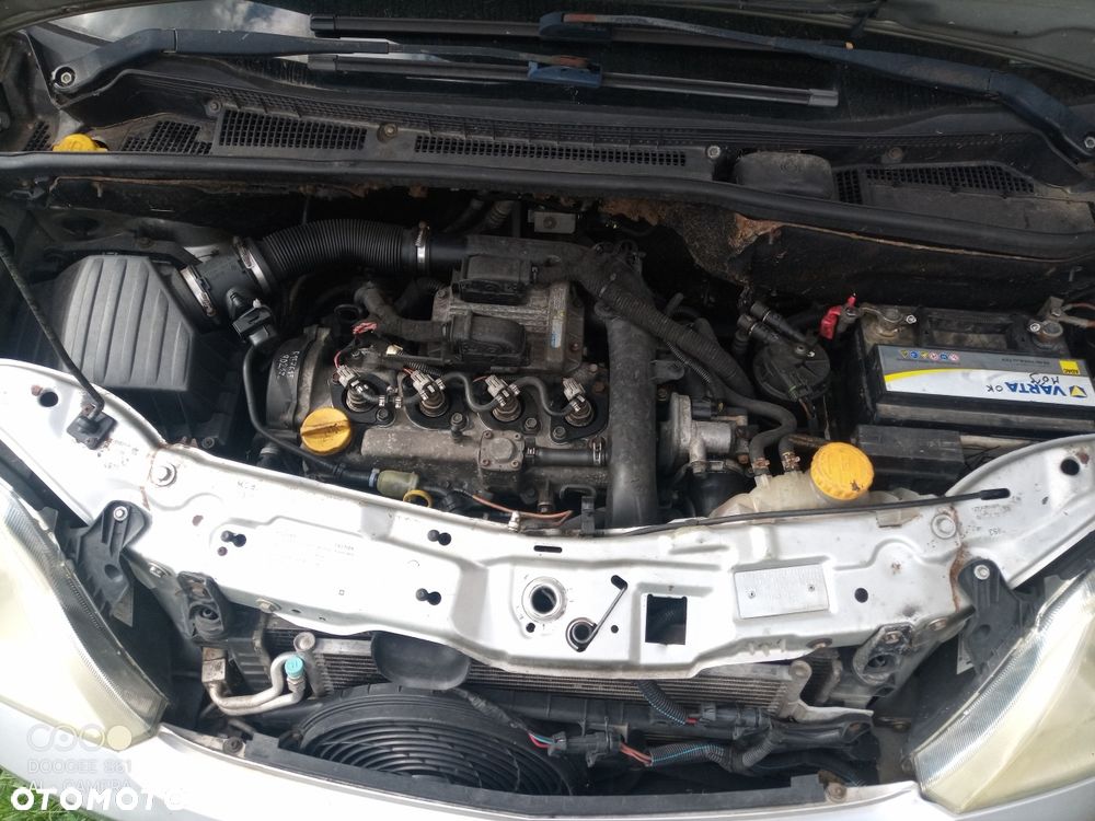 Opel Meriva - 8