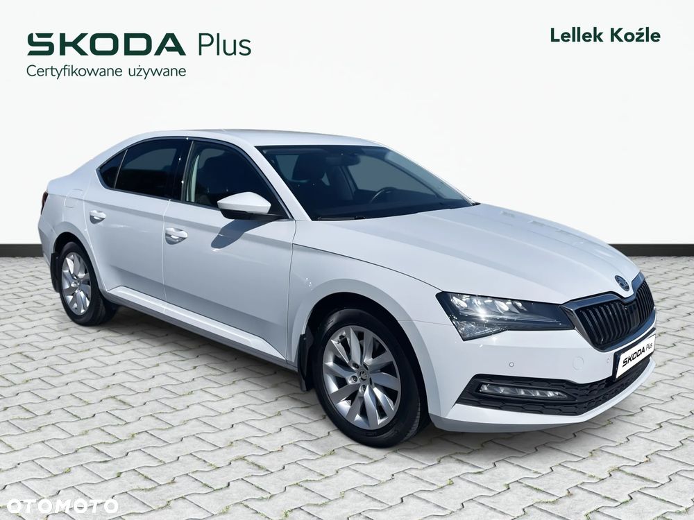 Skoda Superb 2.0 TDI SCR Ambition - 2