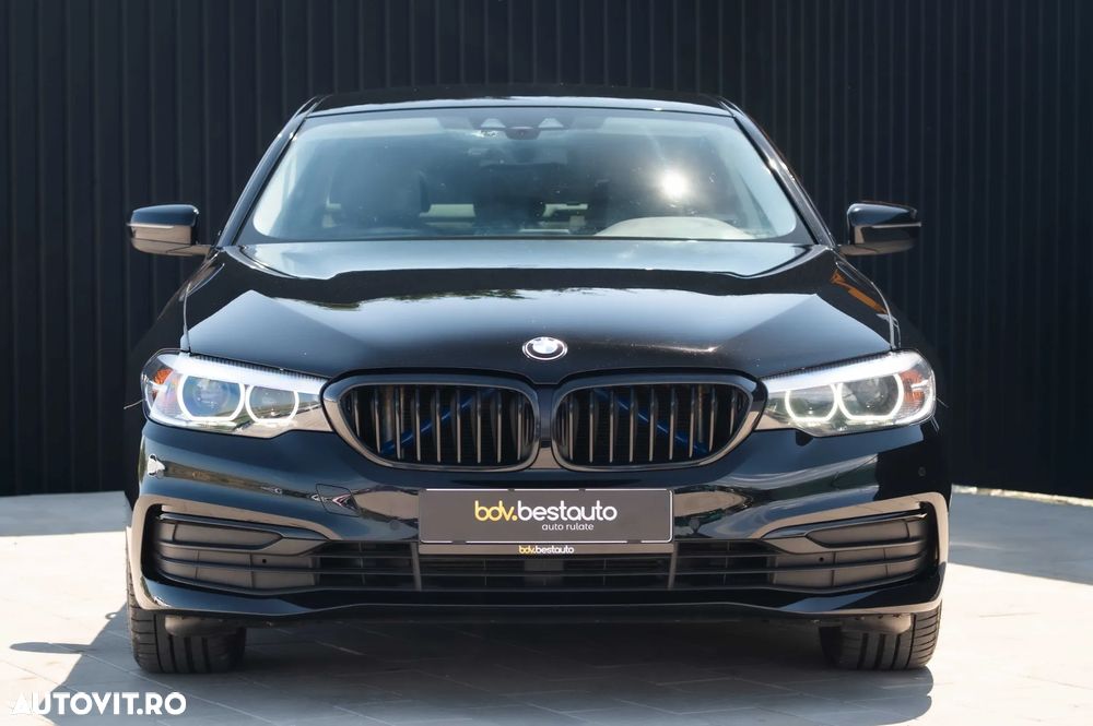 BMW Seria 5 520d xDrive AT - 4