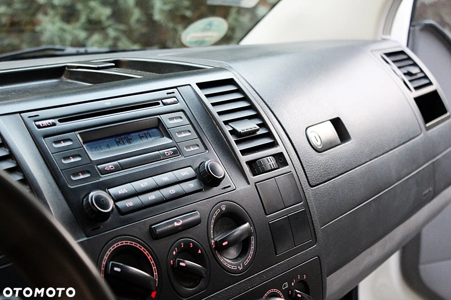 Volkswagen transporter - 16
