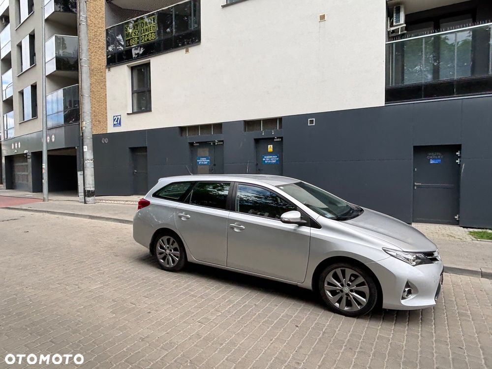 Toyota Auris 1.6 Active - 4