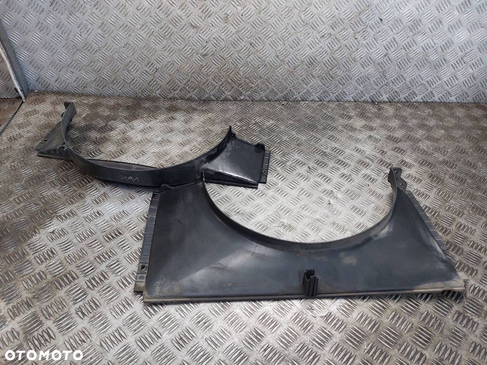 OSŁONA WENTYLATORA CHŁODNICY KIA SORENTO I 2.5 CRDI - 2