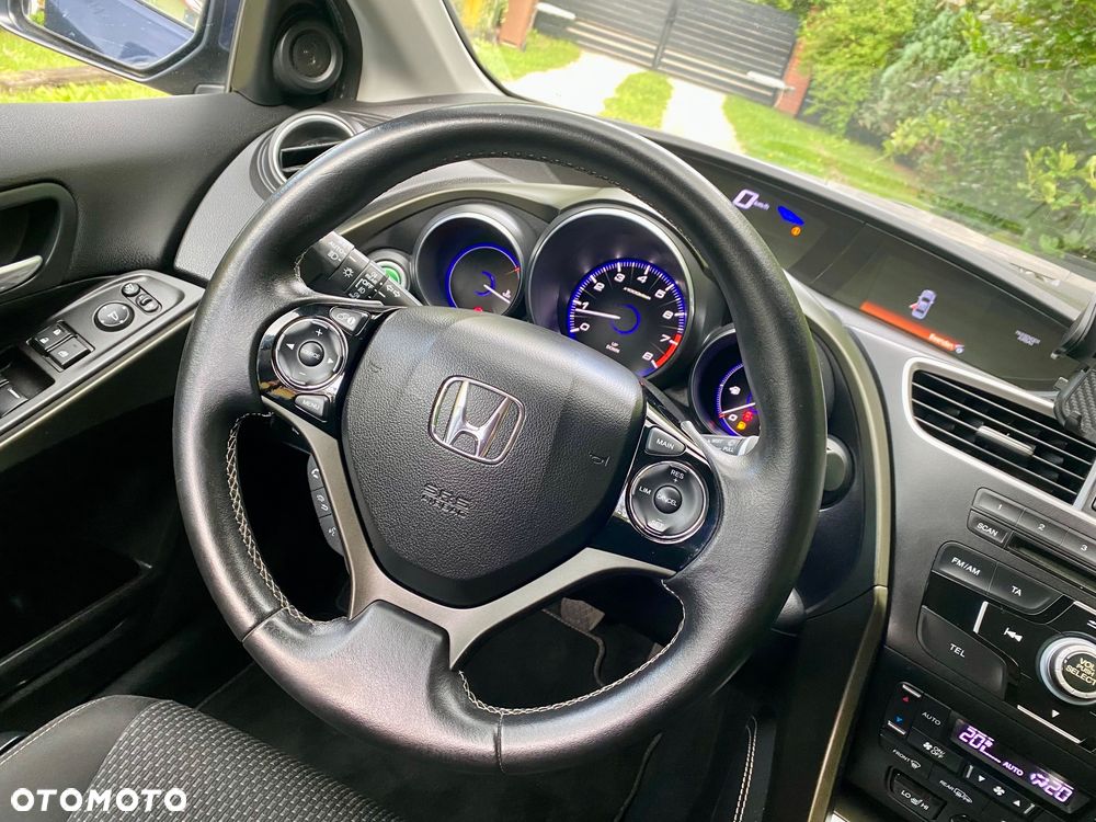 Honda Civic 1.8 i-VTEC Lifestyle - 23