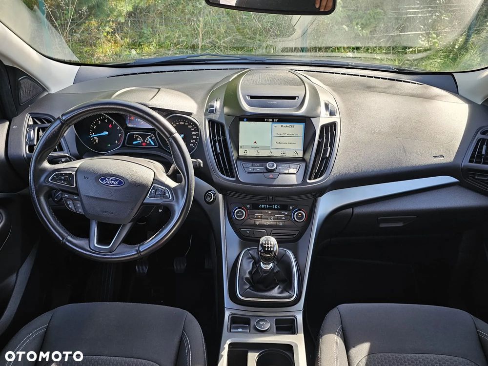 Ford Kuga 1.5 EcoBoost 2x4 Trend - 19