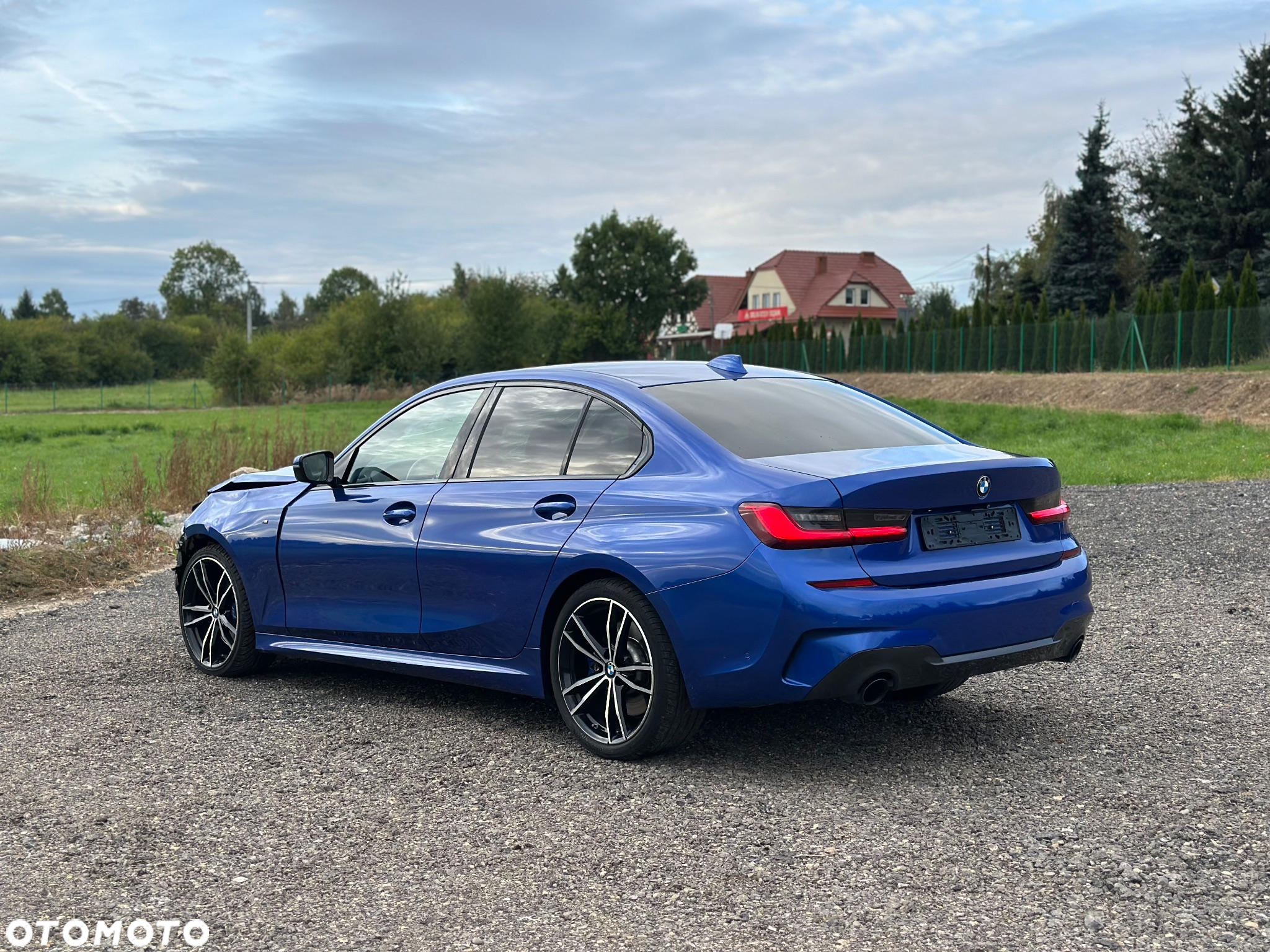 BMW Seria 3 330i M Sport - 10