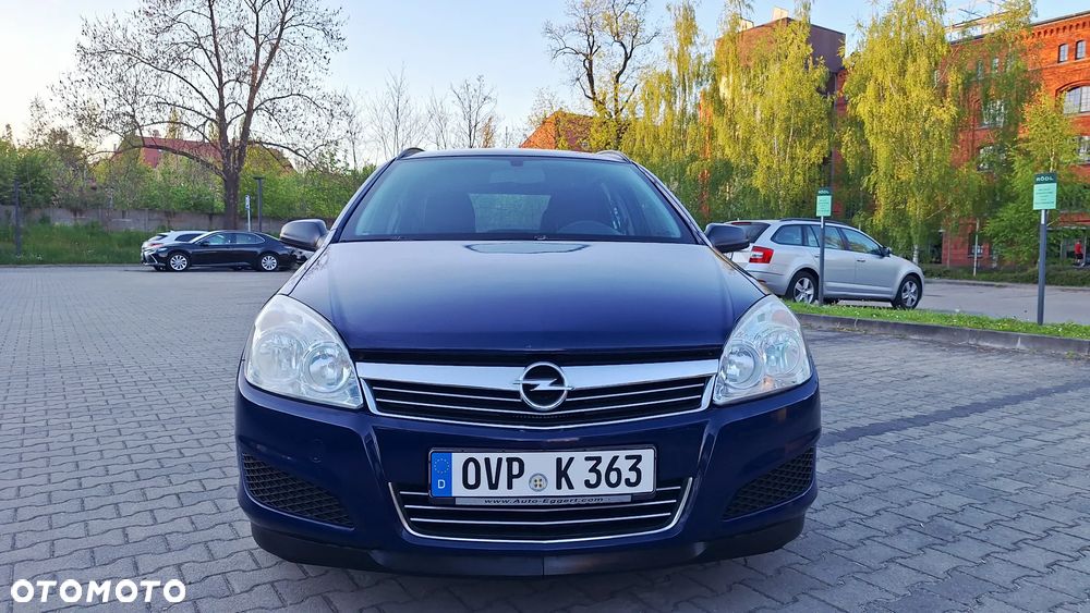 Opel Astra 1.6 Selection - 1