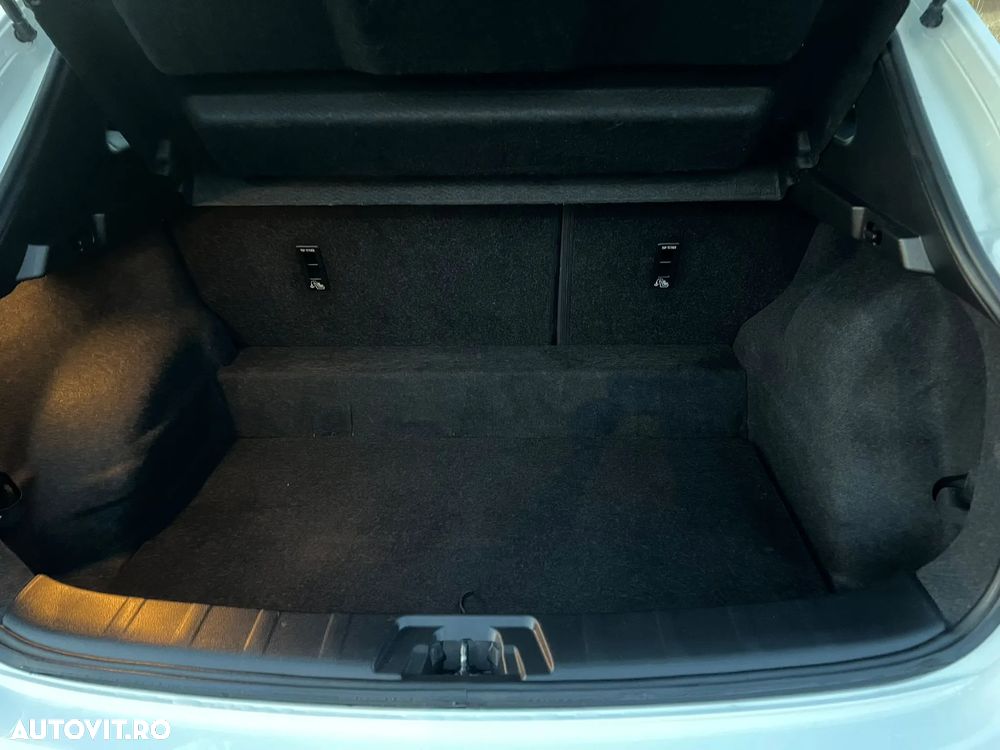 Nissan Qashqai 1.2 DIG-T N-Connecta - 10