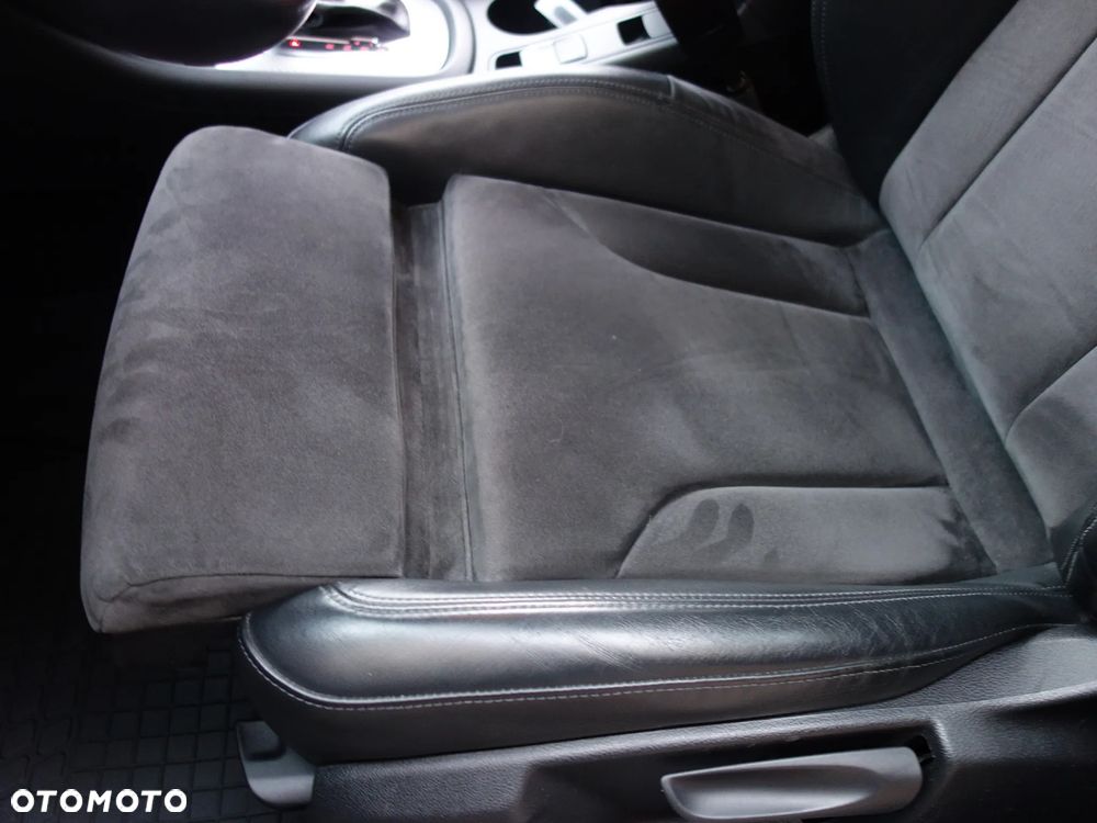 Audi Q3 2.0 TDI Quattro S tronic sport - 15