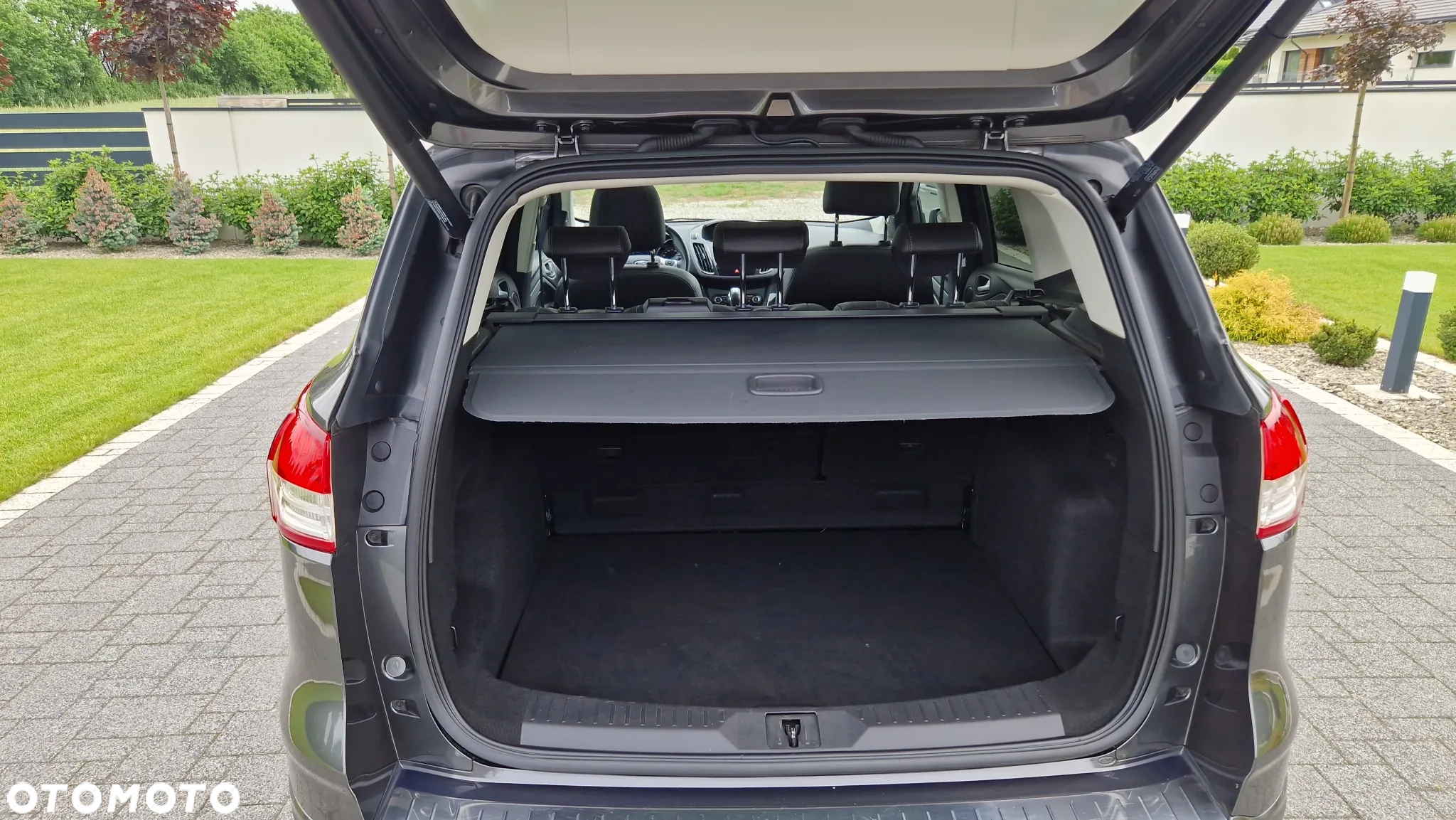 Ford Kuga 2.0 TDCi 4WD Titanium Plus - 36