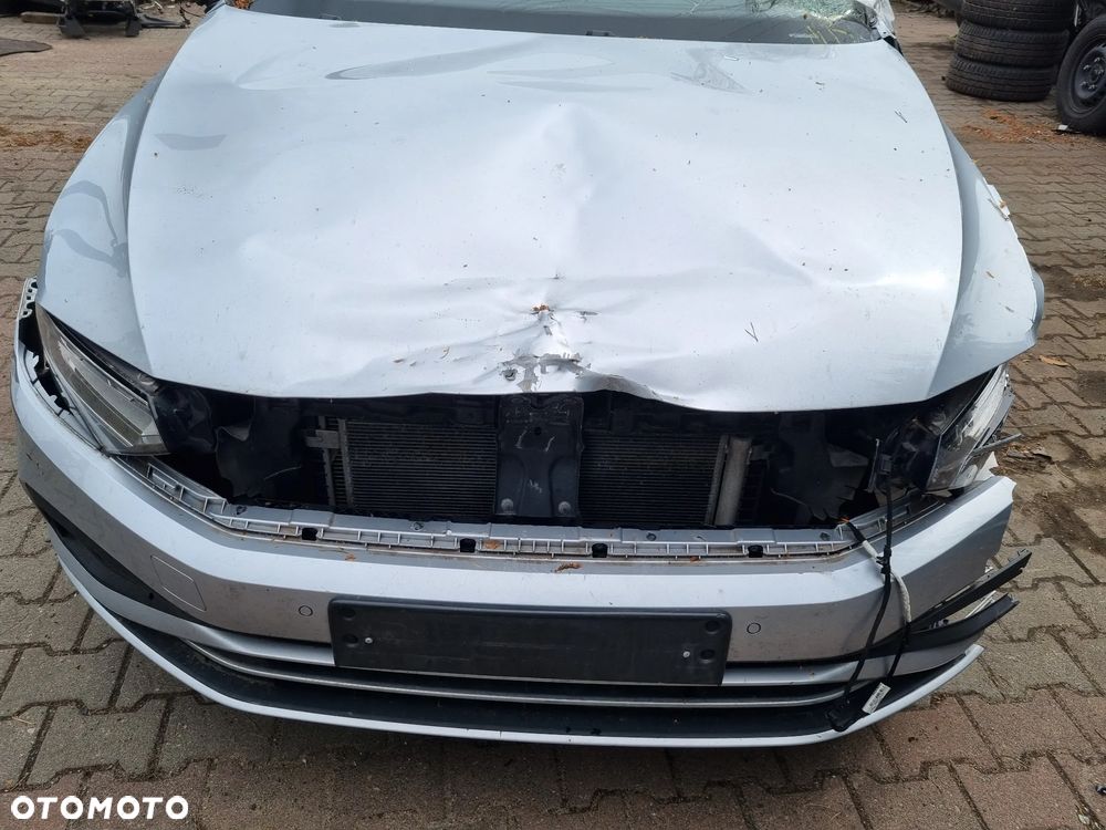 Volkswagen Passat Variant 2.0 TDI (BlueMotion Technology) Highline - 7