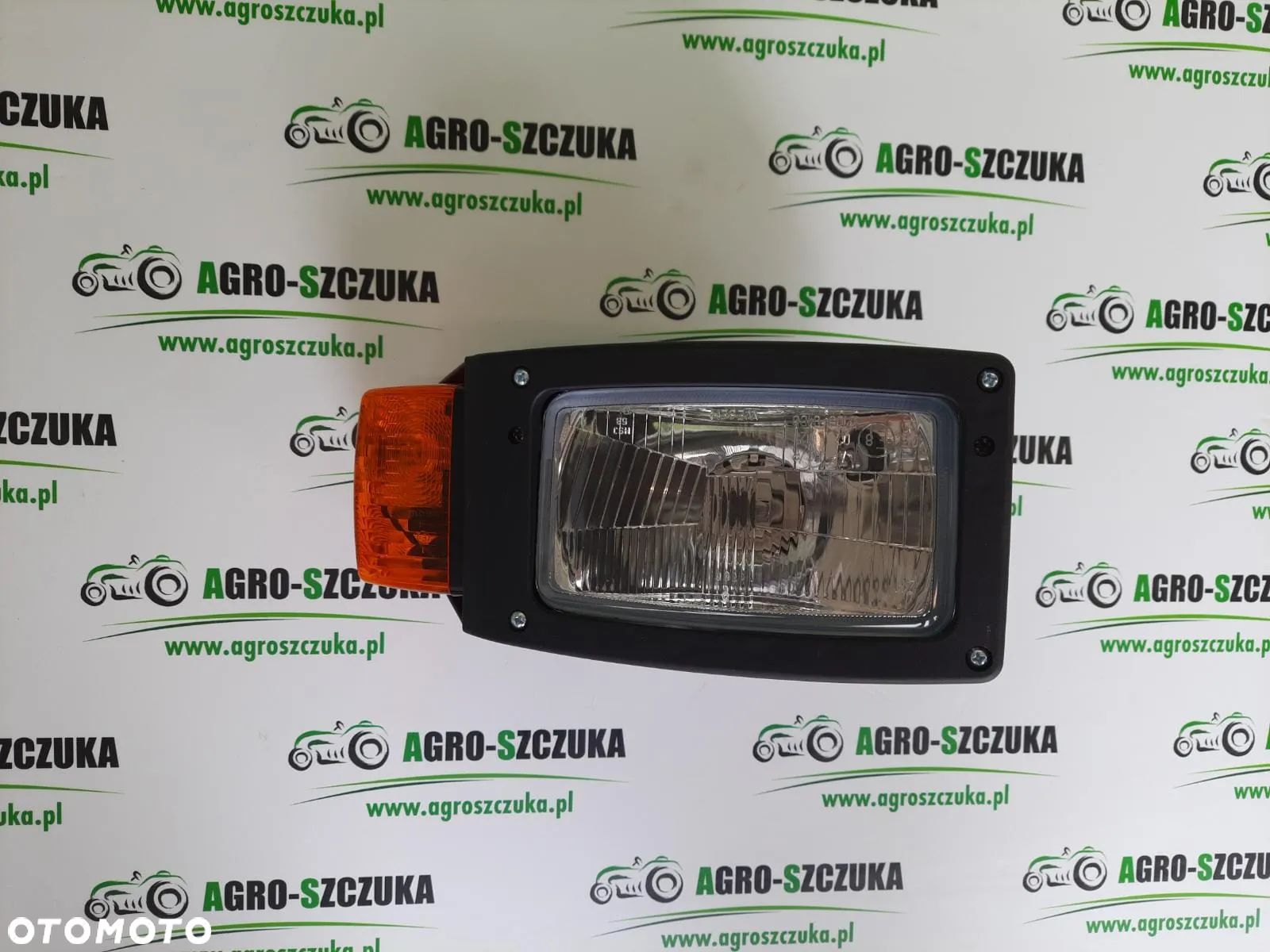 REFLEKTOR PRZEDNI LEWY MERLO TF 042815 - 1