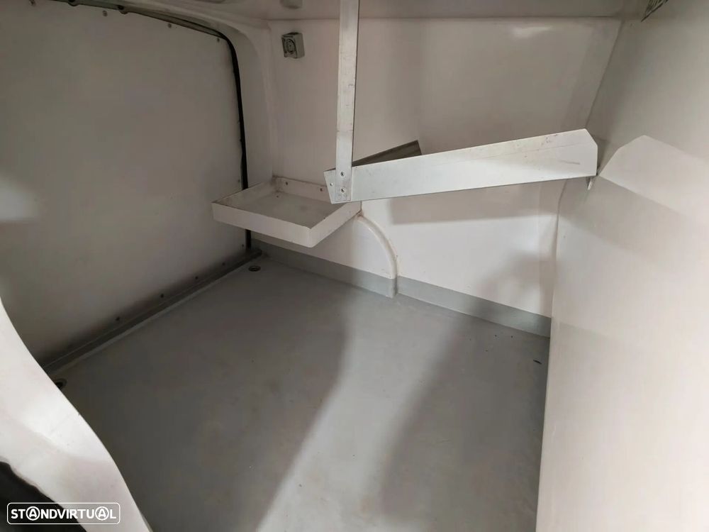 Citroën Berlingo 1.6 HDi SX - 17