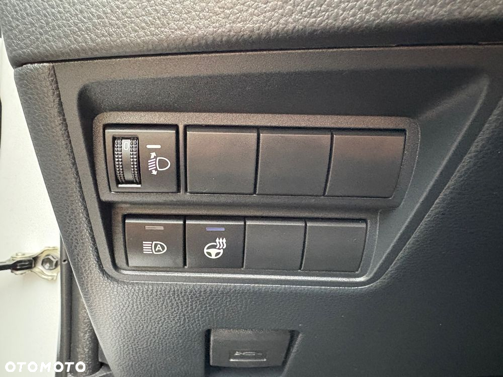 Toyota Yaris Hybrid 1.5 GR Sport - 23