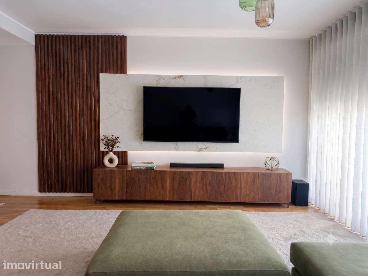 Penthouse T4 com vistas desafogadas em Moreira - Grande imagem: 2/18