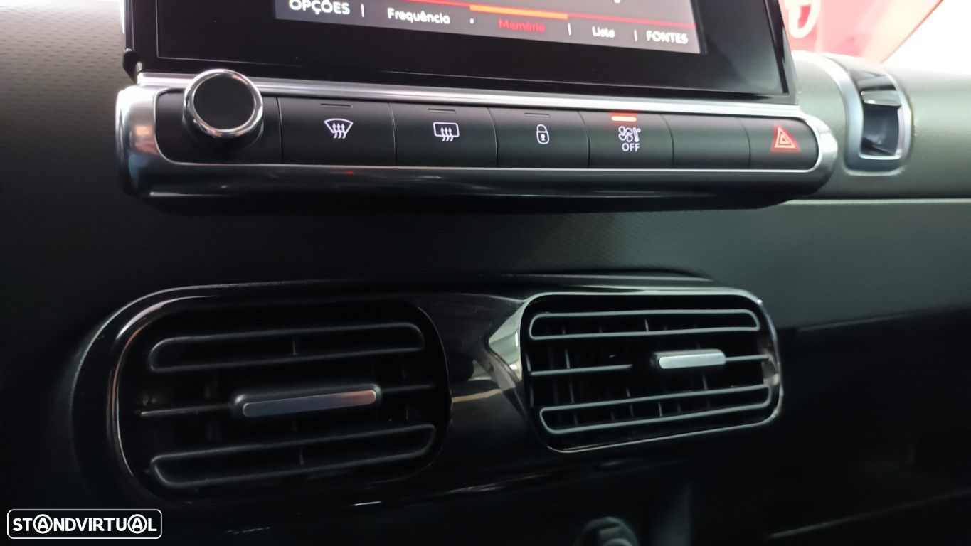 Citroën C4 Cactus 1.2 PureTech Shine EAT6 - 38