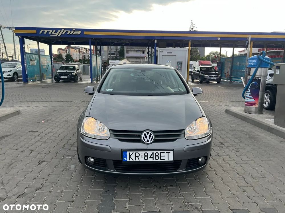 Volkswagen Golf 1.6 Trendline - 4