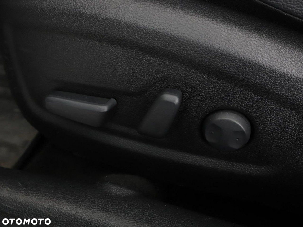 Kia Ceed SW 1.6 GDI DCT OPF Plug-in-Hybrid Spirit - 39