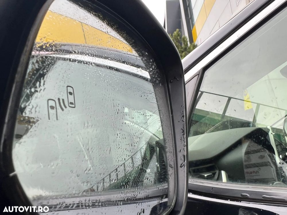 Toyota RAV4 2.5 Hybrid VVT-iE 4x4 Luxury Premium - 34