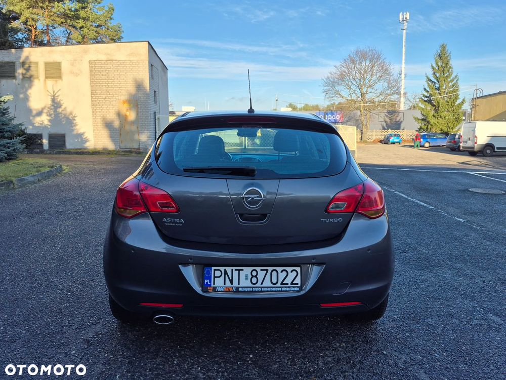 Opel Astra 1.4 Turbo Cosmo - 29