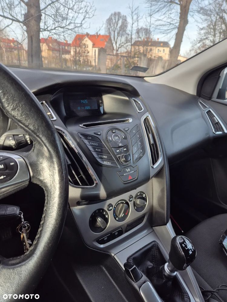 Ford Focus 1.6 TDCi Edition - 8